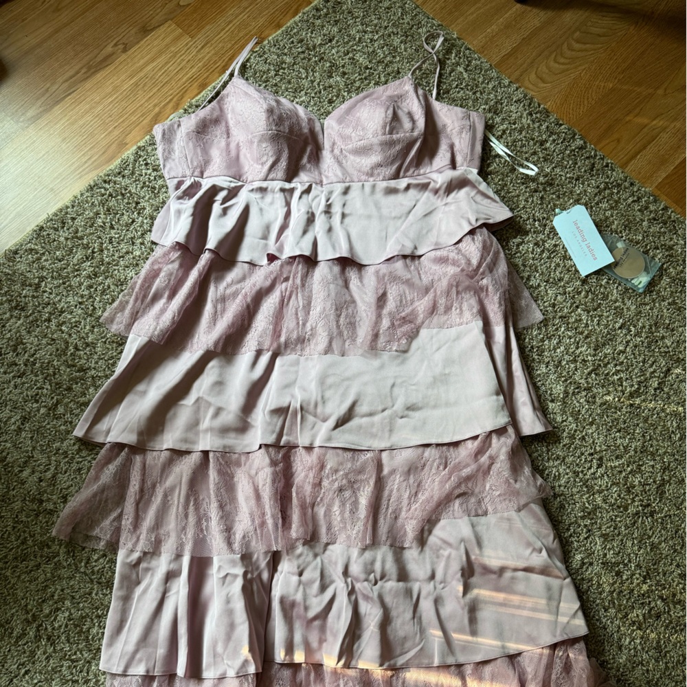 BRAND NEW LEADING LADIES DRESS 💞